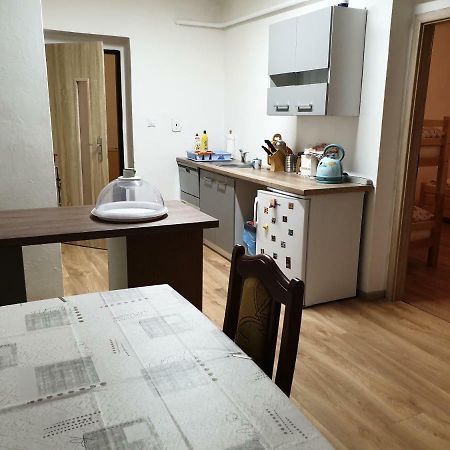 Apartman 33 Teplice nad Metuji Exterior photo
